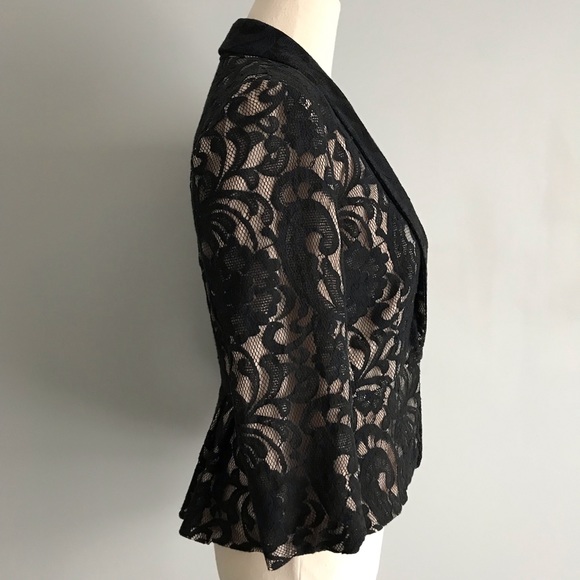~SOLD~ PORTMANS Size 8 Black Lace Blazer - Picture 8 of 16